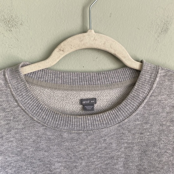 Aerie Gray Women’s Babe Sweatshirt size Medium with split sides - Picture 2 of 7